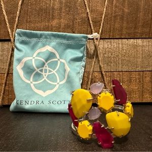 ❤️KENDRA SCOTT VINTAGE SILVERTONE CUFF BRACELET ❤️